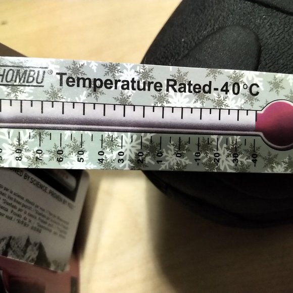 Khombu Winter Boots - Picture 2 of 5